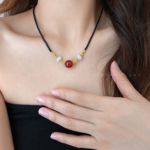Red Agate Cat's Eye Handmade Fine Braided Rope Bracelet Women's Niche Design Rope Advanced Feeling Elegant Light Luxury Neck Chain
