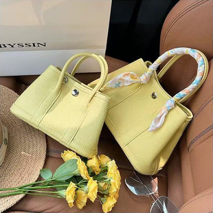 Xiaozhong Cowhide Garden Bag 2025 New All-match Commuter Food Basket Handbag Women's Genuine Leather Shoulder Crossbody Bag