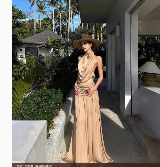Halter Neck Dress with a Draped Neckline, Elegant Socialite Gown, Beach-Style Spaghetti Strap Backless Long Dress, Tie-Dye Knit Fabric
