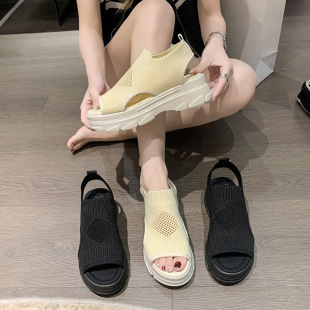 Sports-style sandals women's 2023 Summer new Korean-style muffin thick-soled fly-woven feet breathable casual sandals wholesale