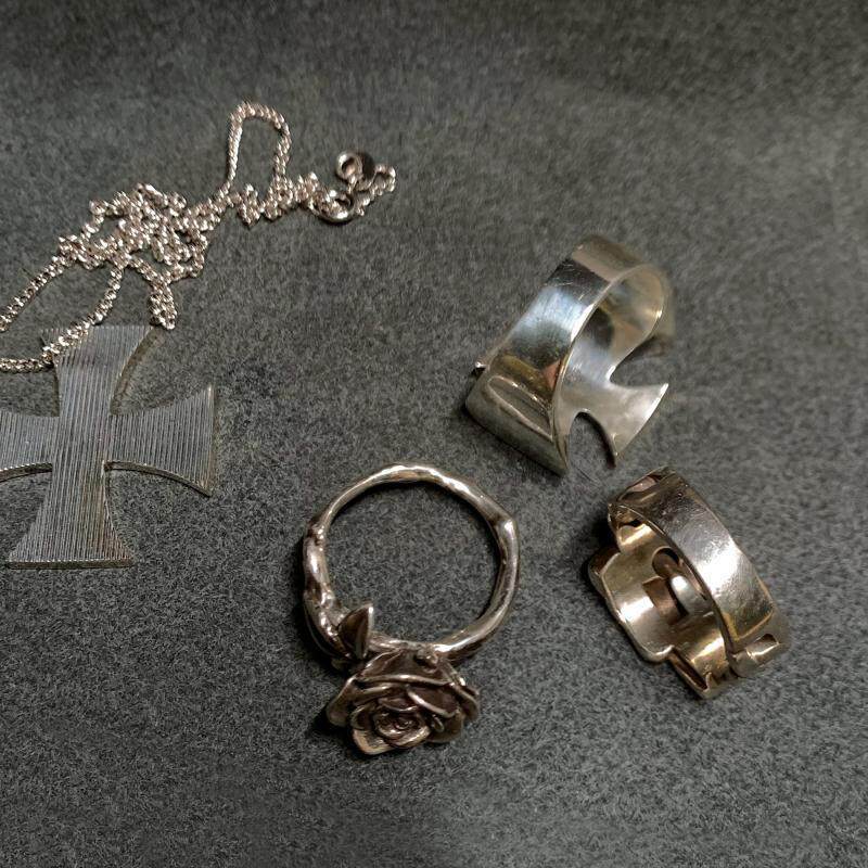 Never Sleep Erd Style Heavy-Duty Vintage Rose Cross Design Ring Retro Niche Ring