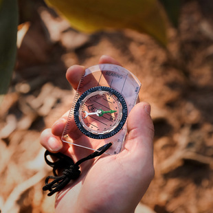 Wilderness survival outdoor equipment professional multifunctional compass north needle map scale scale scale compass