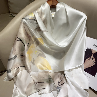 Hangzhou silk mulberry silk high-end autumn and winter new long silk scarf retro French new national style scarf women's wholesale