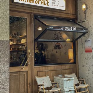 Upper and lower folding windows aluminum alloy full window coffee milk tea shop kitchen bar window glass lifting hover sliding window
