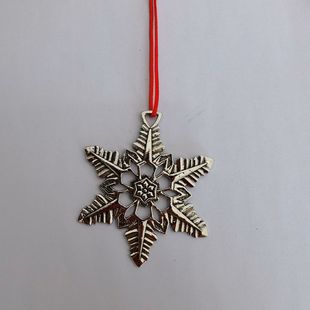 Cross-border New Solid Color Tin Christmas Tree Decorations Hanging Pendant Metal Scene Arrangement Pendant Snowflake Man Angel