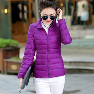 Cross-border New Lightweight Down Jacket Women's Middle-aged and Elderly Mother's Short Hooded Plus Size Winter Age-reducing Jacket