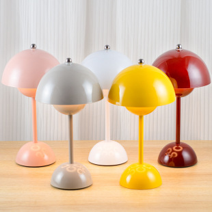 Danish Flower Bud Lamp Ins Style Nordic Mushroom Table Lamp Creative Long Hight Wedding Lamp Retro Bedroom Bedside Atmosphere Lamp