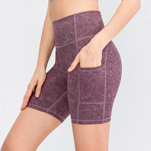 Processing Custom Ladies Printed Nude Feel Yoga Shorts Skin-Friendly Tight Elastic Quick-Drying Sports Fitness Shorts