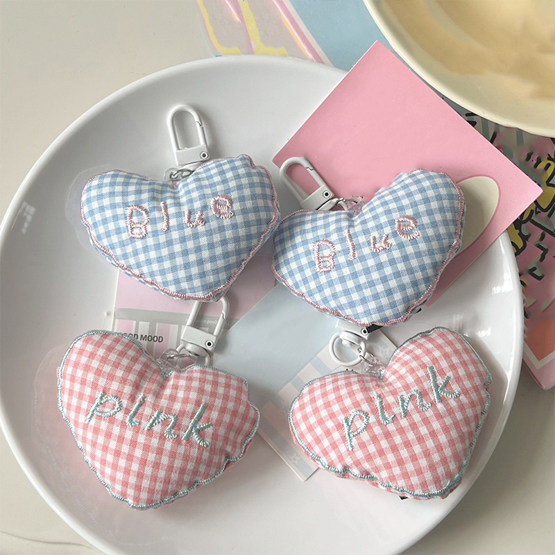 Sweet Fabric White Button-Filled Cotton Stereo Plaid Heart Keychain School Bag Pendant Bestie Couple Gift Accessories
