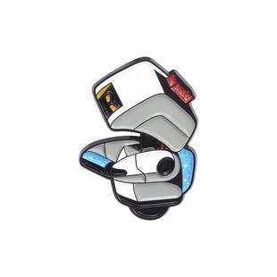Europe and the United States hot new alloy robot modeling accessories brooch creative film and television peripheral paint badge wholesale