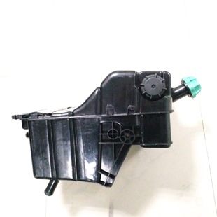 Factory Direct Wholesale Quality Expansion Water Kettle Mercedes-Benz Benz Expansion Water Kettle 0005003049