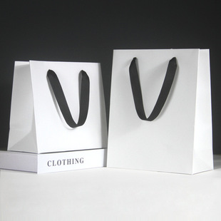 Paper bag in stock free shipping simple pass clothing gift bag printed LOGO Kraft paper packaging bag jewelry handbag
