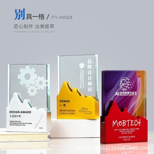 Премия Crystal Award для креативной цветной печати из цельного дерева