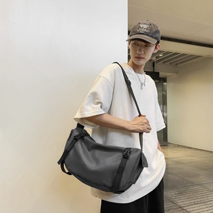 Men's Bag 2024 New Large Capacity Crossbody Bag Messenger Bag College Students Trendy Brand Shoulder Bag Sports Bag Men's Bag