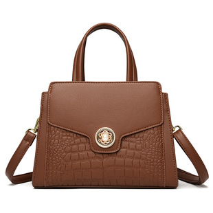 Genuine Leather Light New Style Mother High-Grade Middle-Aged Atmospheric Lady Mother-in-Law 2025 Handbag High-Value Casual