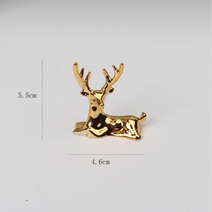Sika Deer Nordic Creative Trash Can Lying Deer Handle Light Luxury Style Fruit Plate Candy Snack Storage Box uv Plating Station Deer