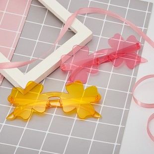 [in stock] 2024 new European and American conjoined flower sunglasses one-piece mirror four clover sunglasses net red sugar