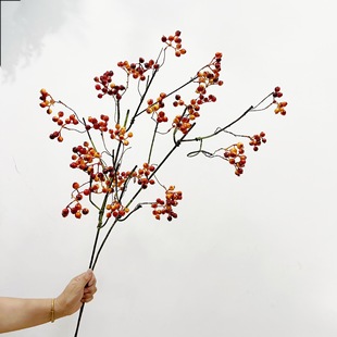 Simulation berry white green mountain wild return horse mulberry mountain return simulation flower photography props wedding floral decoration