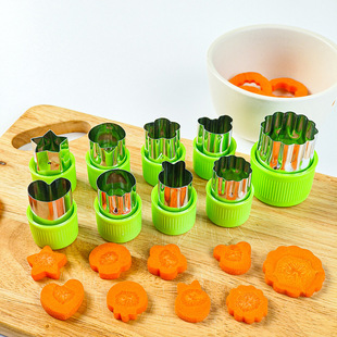 Factory PP hand stainless steel biscuit cutting boxed set kitchen cut flower tool Bento decorative melon and vegetable cut flower device