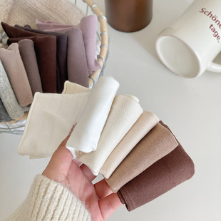 2024 all-in-one machine boneless sewing head autumn and winter curling pile socks academic style Joker tube women's socks wholesale
