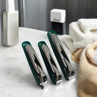 Hollow out double arc color nail clippers wholesale zinc aluminum alloy die casting nail clippers pedicure oblique nail clippers