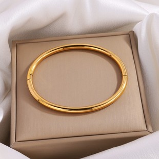 Titanium steel bracelet light luxury temperament diamond star high version bracelet fashion simple stainless steel bracelet jewelry