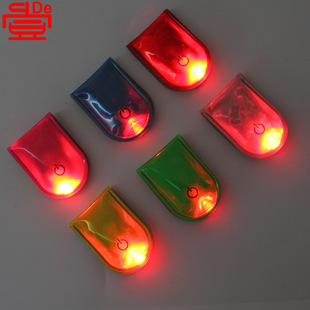 LED luminous reflective magnet clip warning light mountain camping warning silicone magnetic clip light flashing collar clip