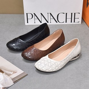 Spring and Summer New Mesh Breathable Casual Shoes Korean Style Fashion British Style Fashion Middle-aged and Elderly Mother Shoes Casual Shoes