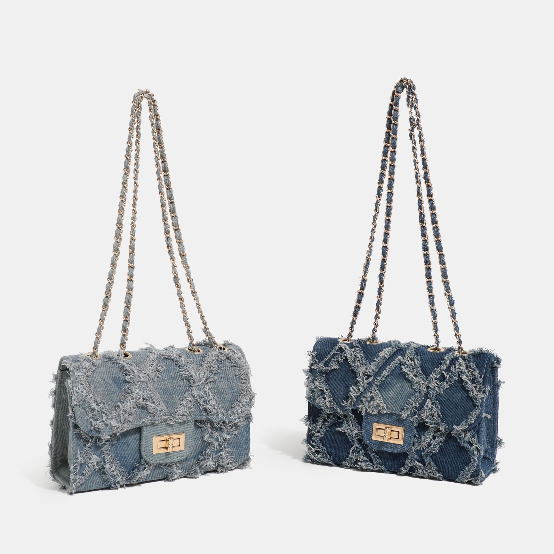 Super popular Chanel-style distressed denim bag for women, 2025 new style, fashionable diamond pattern small square bag, commuter crossbody chain bag.