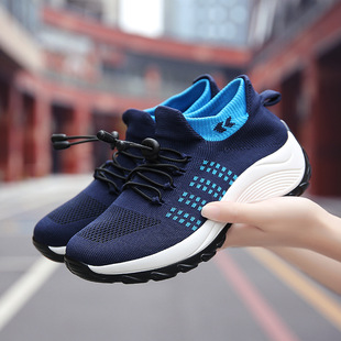 Cross-border Explosions plus size Ultra Light Women's Shoes Mother Shoes Shake Shoes Socks Shoes Casual Flying Weaving Women's Shoes Foreign Trade Thick-soled Shoes