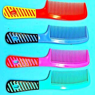 Big A9 color plastic two-color comb hair comb beauty salon comb makeup comb one yuan two yuan shop