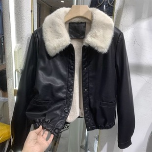 fleece-lined Leather Coat Thickened Jacket 2025 Autumn and Winter Fashion New Small Fur Collar Short Top