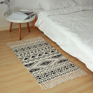 Cross-border Nordic Handmade Cotton Thread Black and White Carpet Tassel Door Mat Homestay Living Room Sofa Blanket Dirt-resistant Bedside