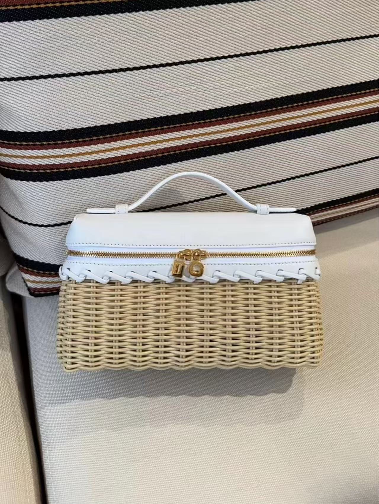 2025 New LP19 Rattan Woven Bag, High-End Minimalist Bamboo Woven Lunch Box Bag, Handbag, Crossbody Bag, Shoulder Bag for Women
