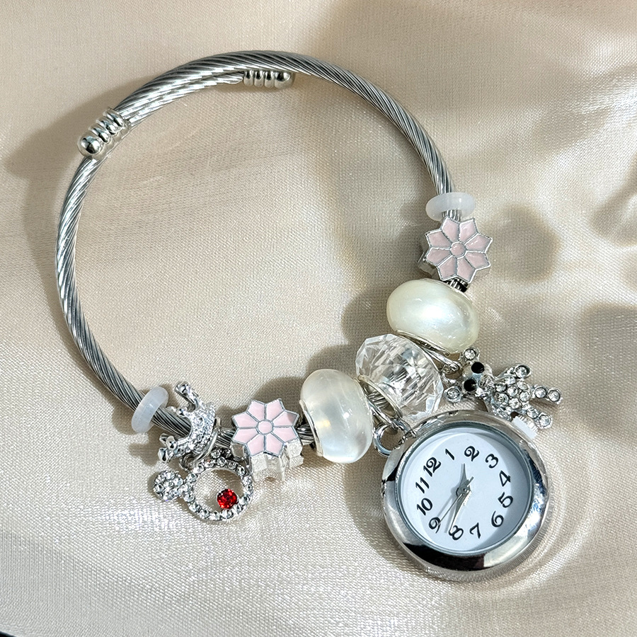 Cross Border Gold Bracelet Watch Adjustable Opening Alloy Bracelet Quartz Watch Beaded Floret Pendant Pan La Watch