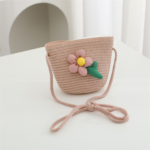 Spring and Summer New Straw Children's Bag Sunflower Coin Purse Flip Cover Travel Seaside Girl's Fashion Crossbody Small Bag