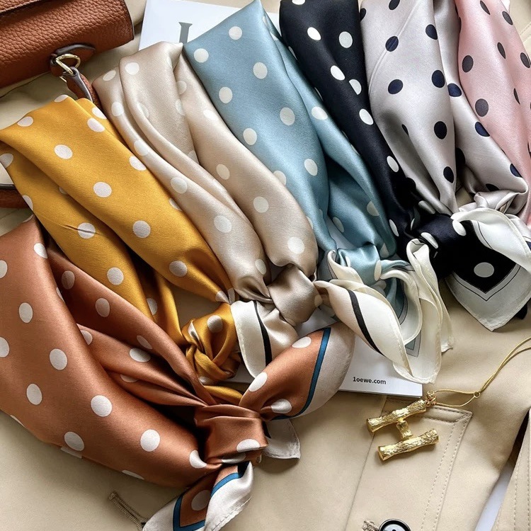 Korean Style Spring, Autumn, and Summer Simple Polka Dot Decorated Silk Square Scarf for Women, 100% Mulberry Silk, Stylish and Versatile Professional Neck Scarf