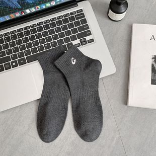 Men's Socks Embroidered Letters Breathable Mesh Sweat Wicking Cotton Socks Boat Socks Waist Sports Socks G Letters Black and White Fashionable Socks