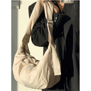 Dumpling Bag 2024 Casual All-match New Style Simple Nylon Large Capacity Outgoing Shoulder Crossbody Bag for Women
