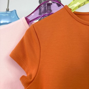 RARELY Jin Qian's "Hourglass" Basic Small Crewneck Short Sleeve Shoulder Solid Color T-shirt