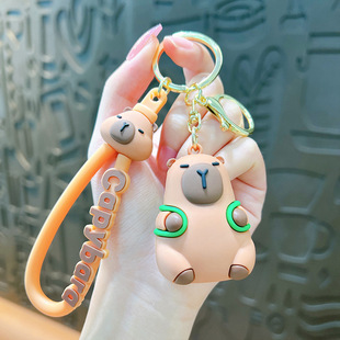 Creative cartoon capabala capybara pendant doll cute couple car keychain ornaments small gift wholesale