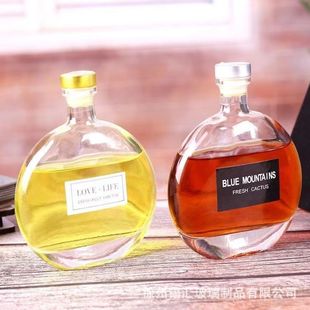 High-grade round cold green teapot iced tea bottle wine pot glass empty wine bottle fruit wine bottle handy small wine bottle sub-packed wine pot