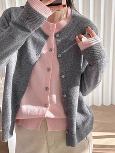 High-end Sense Gray Fake Two-piece Round Neck Knitted Cardigan Outer Wear Women's Autumn and Winter New Women's Korean Sweater Coat Trendy