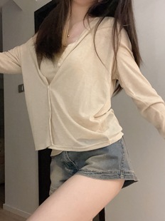 Japanese retro Hong Kong style one-piece irregular oblique split camisole solid color inner top for women