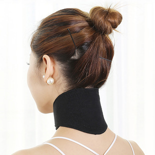Self-heating neck protector for cervical vertebra neck protector neck protector for cervical spondylosis neck soreness neck protector wholesale