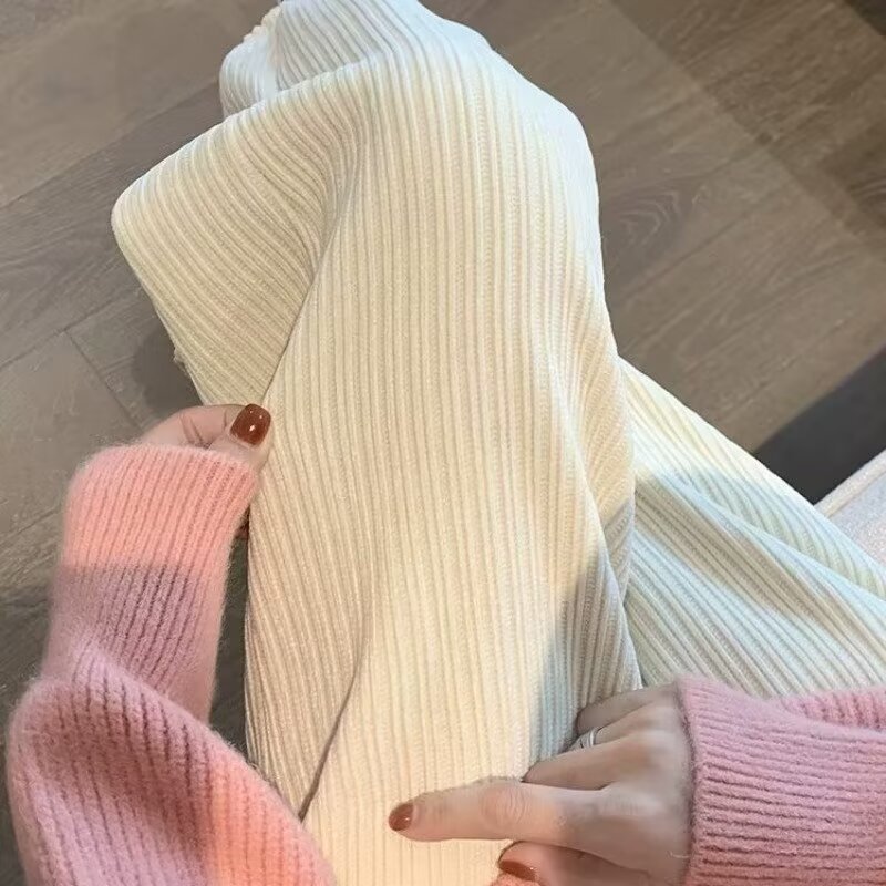 수직 스트라이프 체닐 와이드 레그 바지 여성 가을 및 겨울 새로운 높은 허리 투약 느슨한 직선 캐주얼 기모 바지