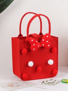 Cartoon Doll Portable Shopping Bag Cute Wool Felt Bag Gift Box Birthday Banquet Full Moon Portable Accompanying Gift Bag