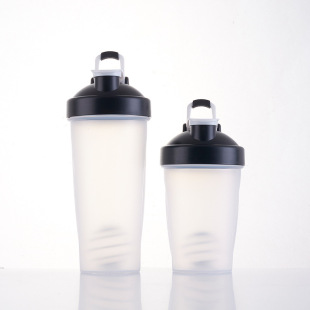 Factory spot 400ml portable shake Cup fitness protein powder milkshake cup mixing cup with handle can be printed LOGO