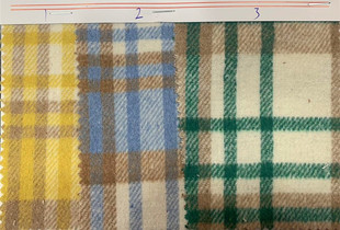 Ready Supply of Large Plaid Coat Clothing/shoes and Hats/bag Fabric Cloth with Beautiful Price