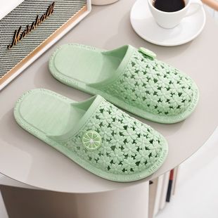 Sandals and Slippers Women's Summer Breathable Lightweight Soft Bottom Comfortable Beach Cave Shoes for Outer Wear Home Non-slip Baotou Slippers